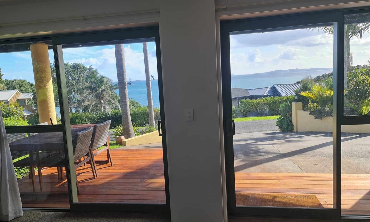 Coopers Beach Apartment | By The Sea Coopers Beach Apartment overlooking the beautiful Bay