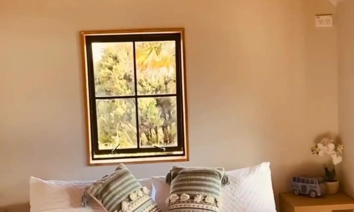 Hihi Cabin | Pine-Nut Grove Cabins. A unique and beautiful place to relax and unwind.