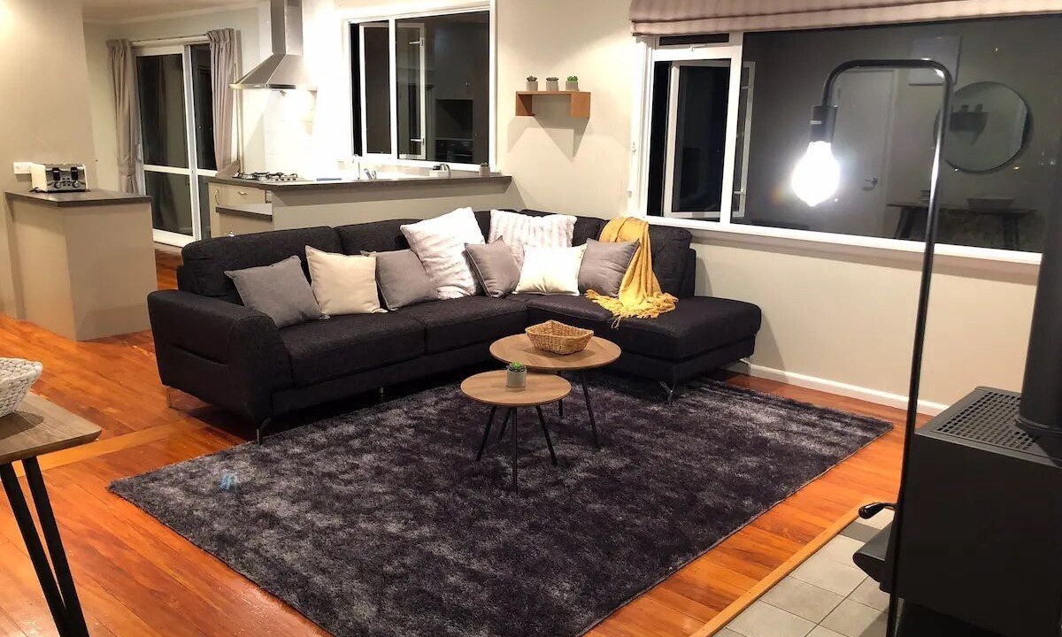 Oamaru House | The Sea View BnB