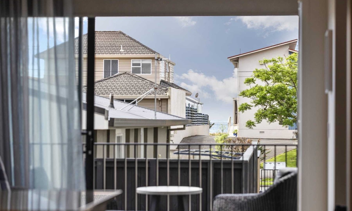 Mount Maunganui Apartment | Seaside Serenity at Bask Retreats