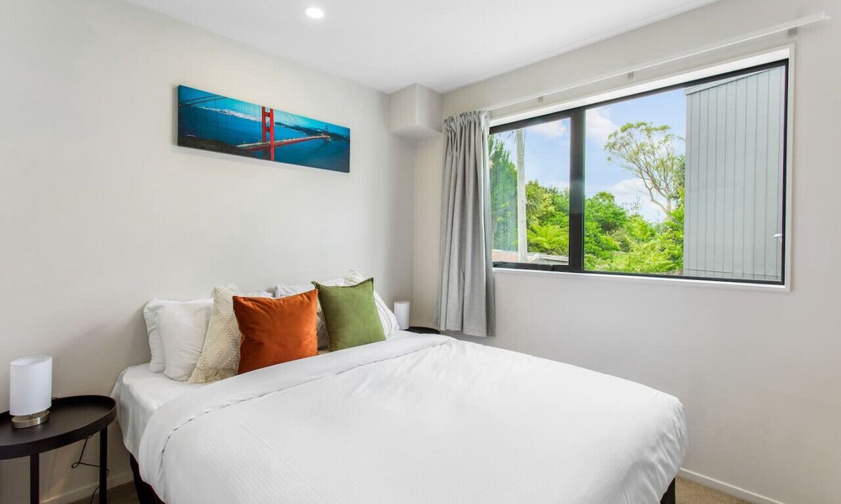 Otahuhu Apartment | Urban Pulse Townhouse with parking