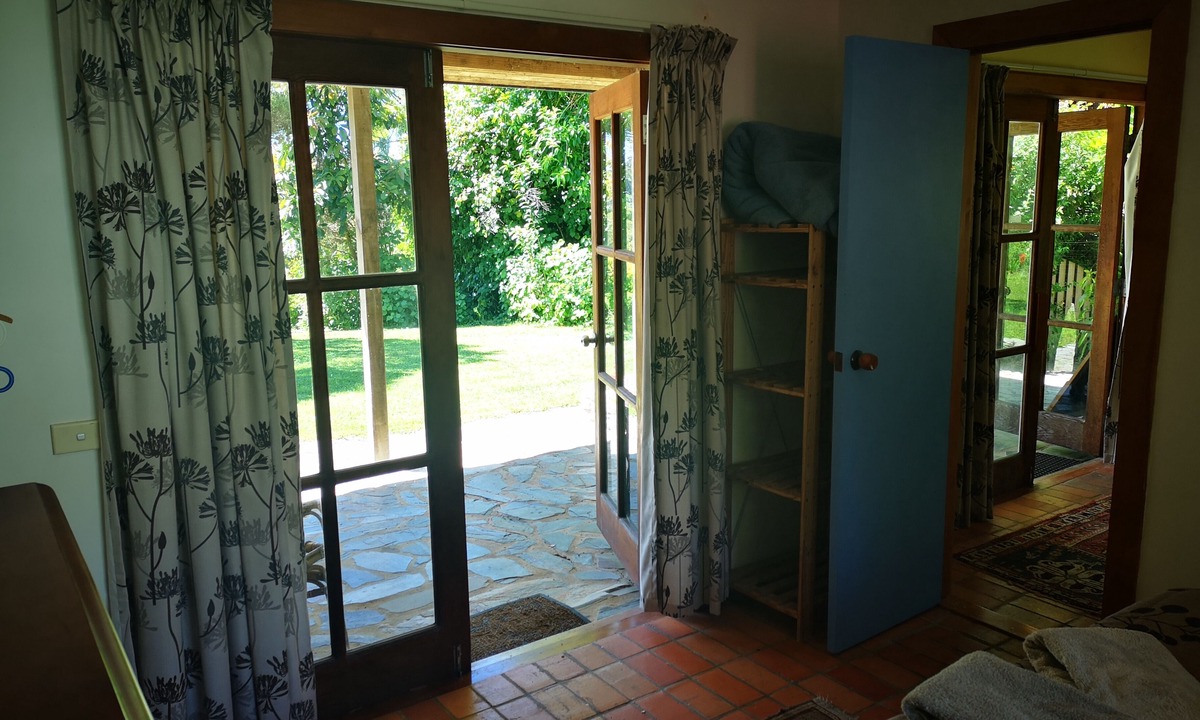 Pohara Cabin | The Sandcastle