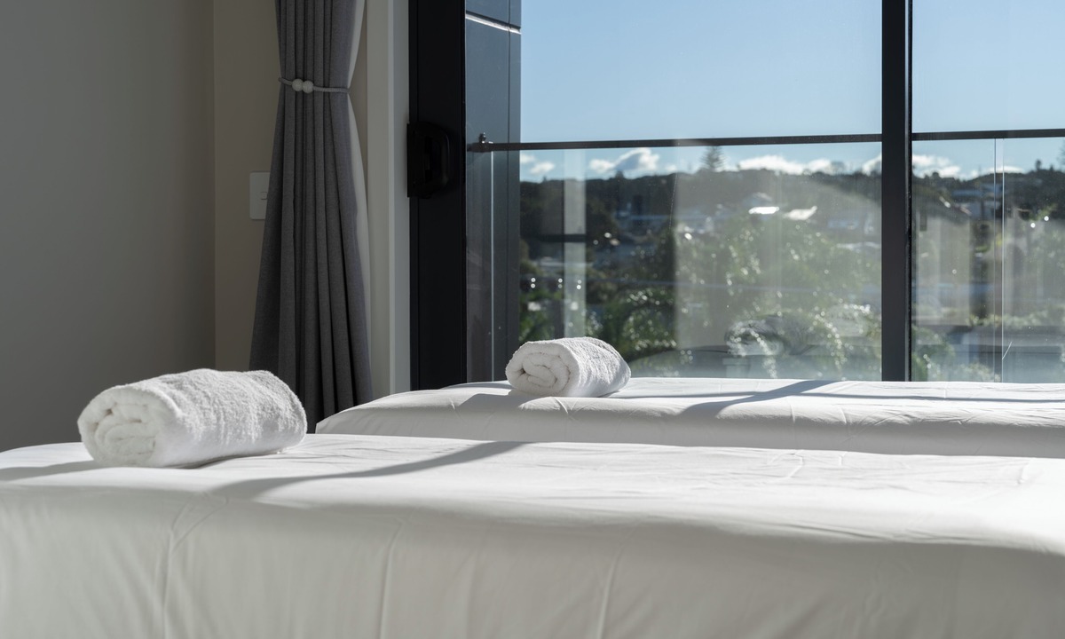 Northcote Apartment | Palm Suites - Auckland