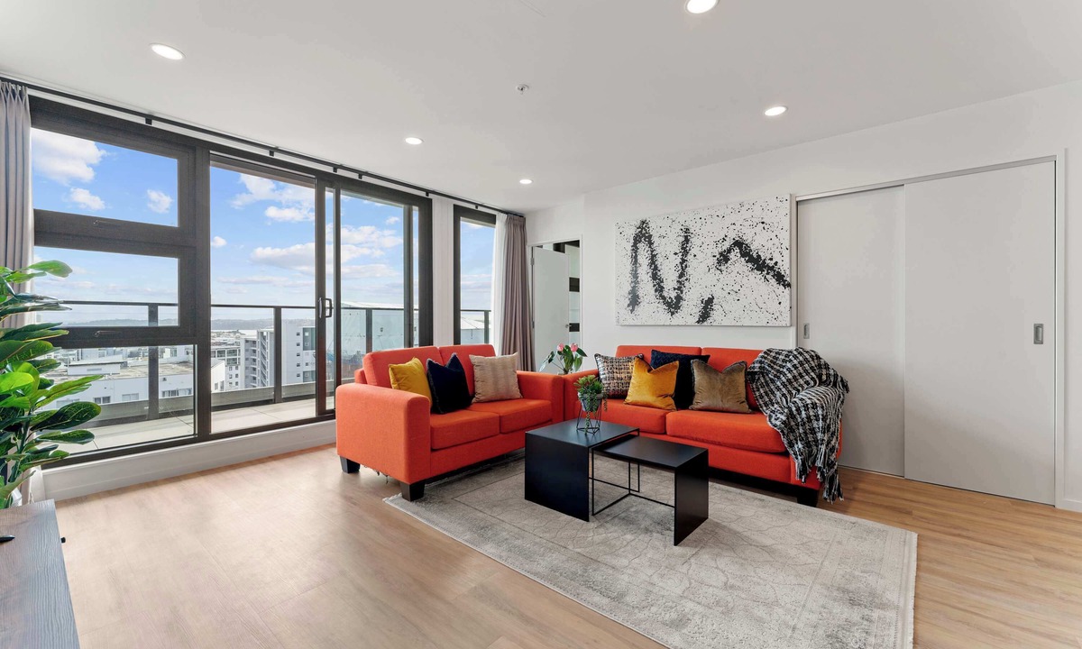 Auckland Central Business District Apartment | Penthouse 3BR & 2Bath-Skytower View-Pool, Parking