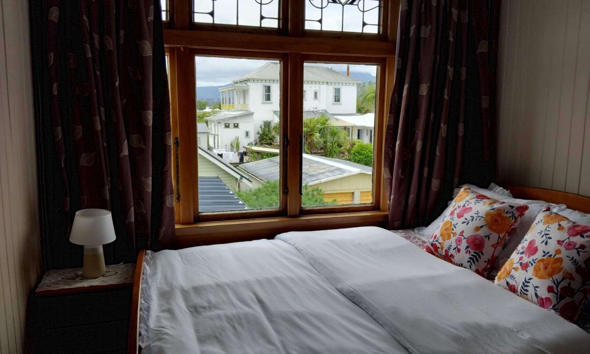 Westport Villa | Fabulous 4-bedroom villa with WiFi in charming Westport