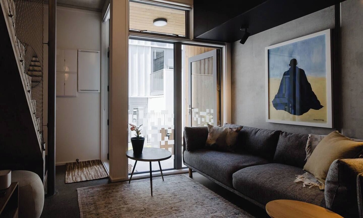 Te Aro Apartment | NYC Loft Vibe | 2BR City Stay + Rooftop Terrace