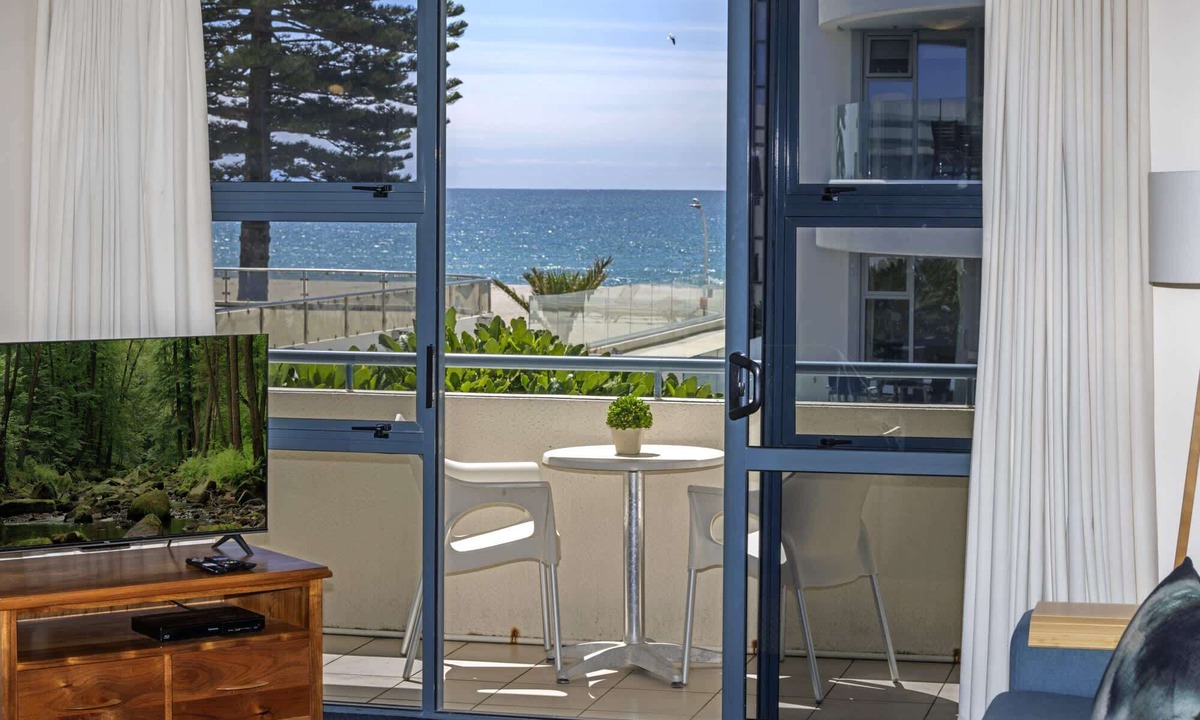 Mount Maunganui Apartment | Beach Escape at Oceanside