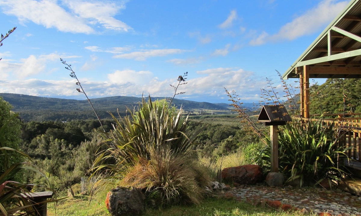 St. Arnaud House | Base Camp - St Arnaud