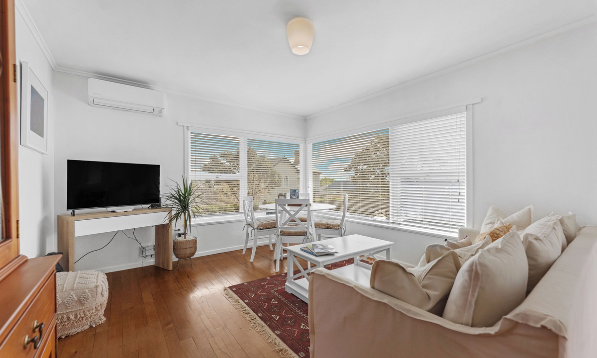 Devonport Apartment | Devonport Comfort by Bespoke Stays
