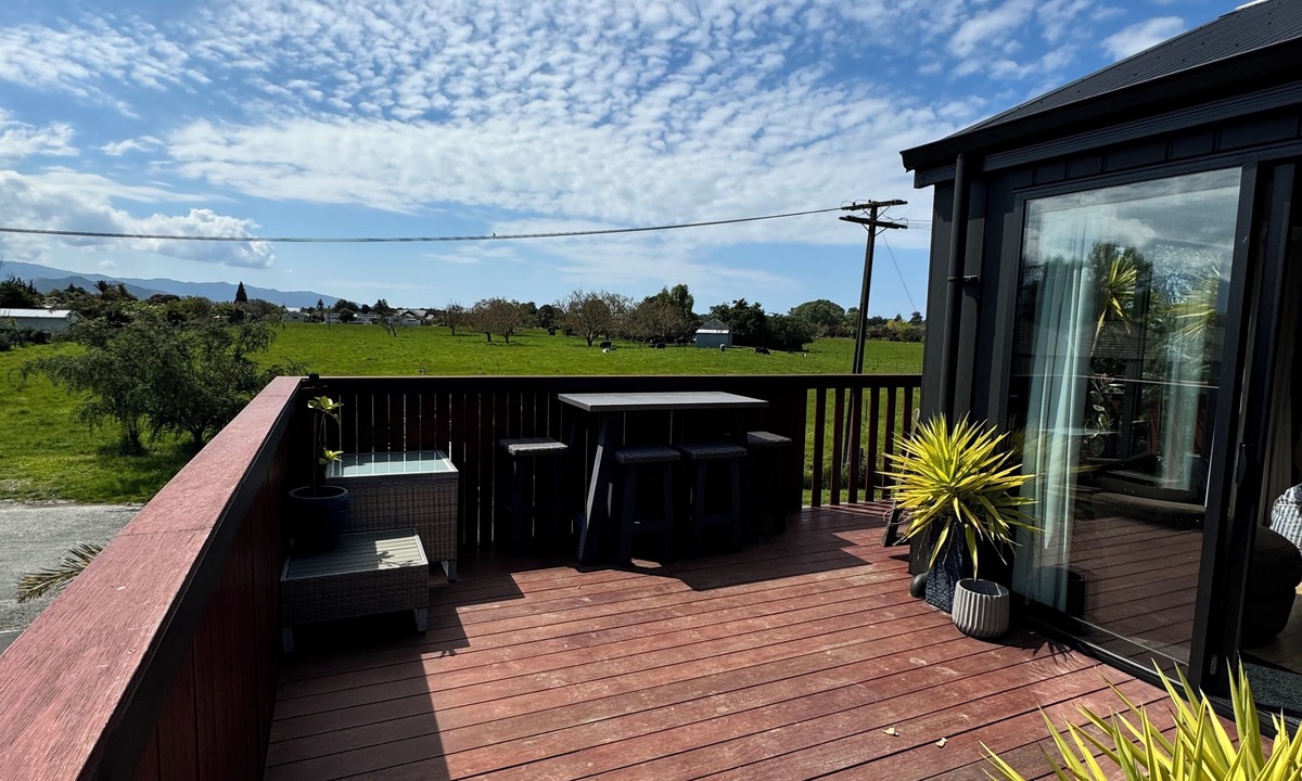 Motueka House | Natures Nest - A home away from home, for you, the kids and the pets.