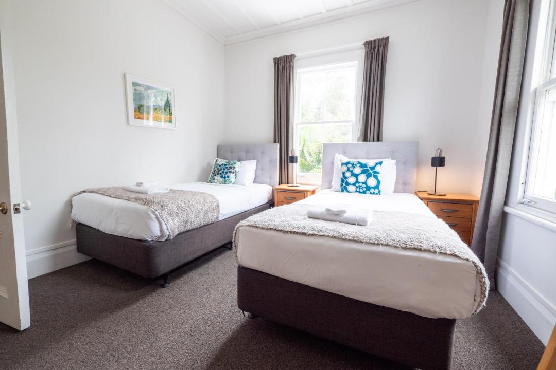 Freemans Bay Apartment | Light-filled Renovated Villa Walk to Ponsonby Road