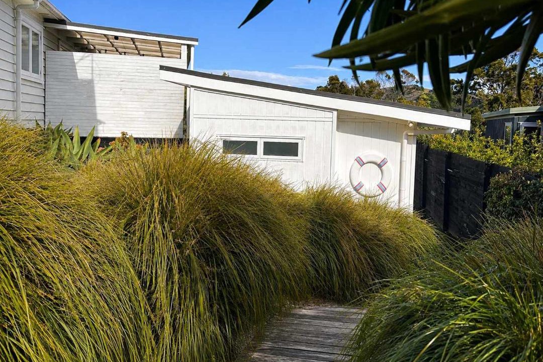 Blackpool House | Sailor's Cottage - Stay Waiheke