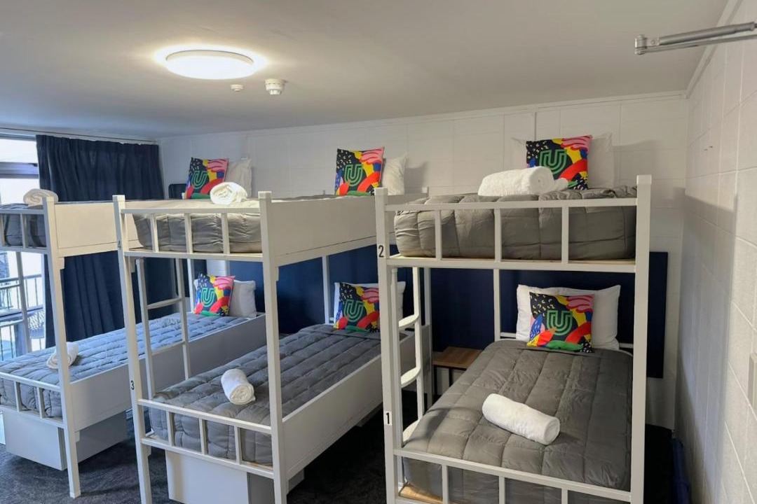Rotorua Hostel | Urban Lounge Sleepery Dorm