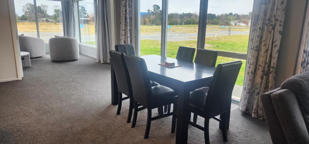 Geraldine House | Geraldine Gem - New 1 Bedroom Executive Home