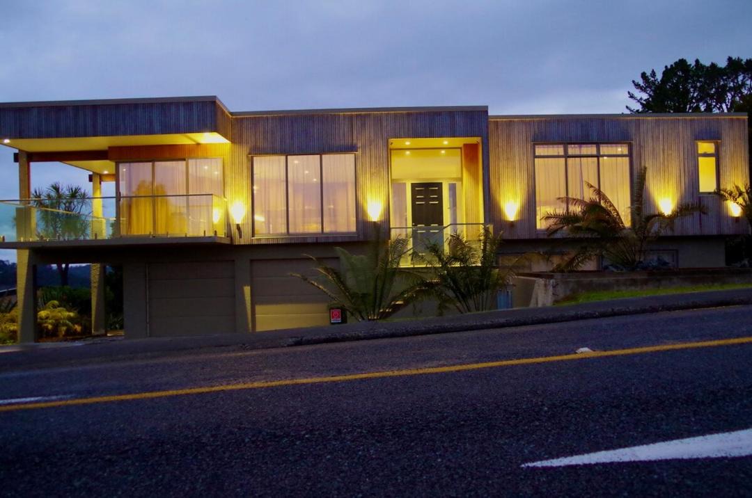 Opua Apartment | No10 A Boutique Harbour View Retreat