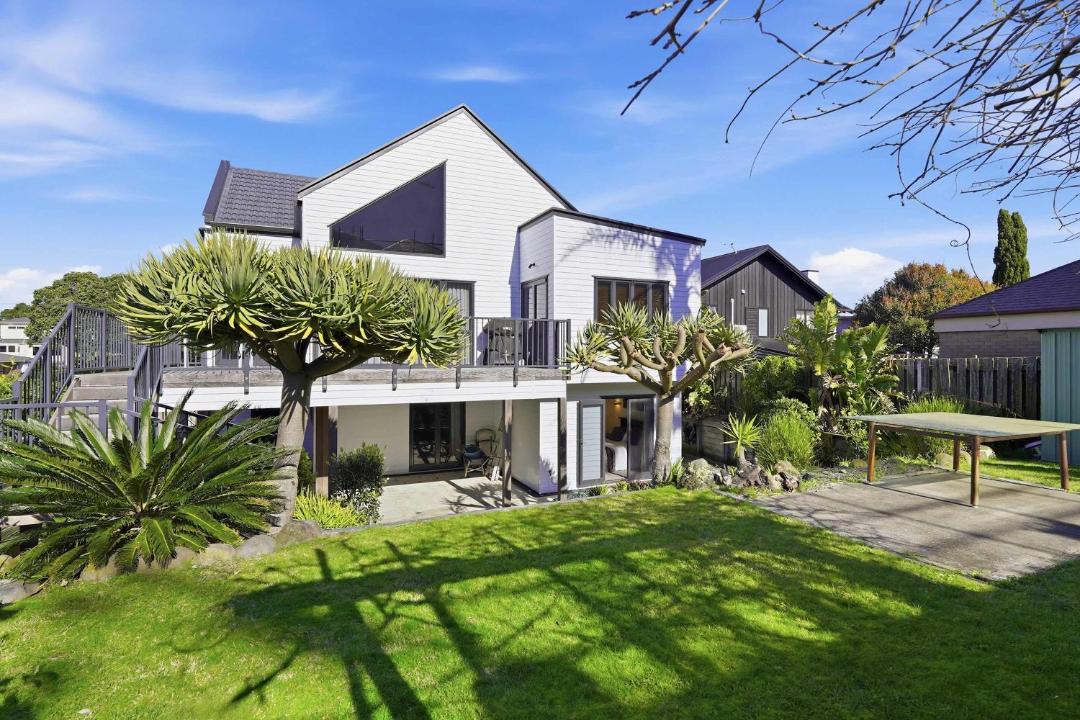 Mount Maunganui House | Barefoot on Ocean