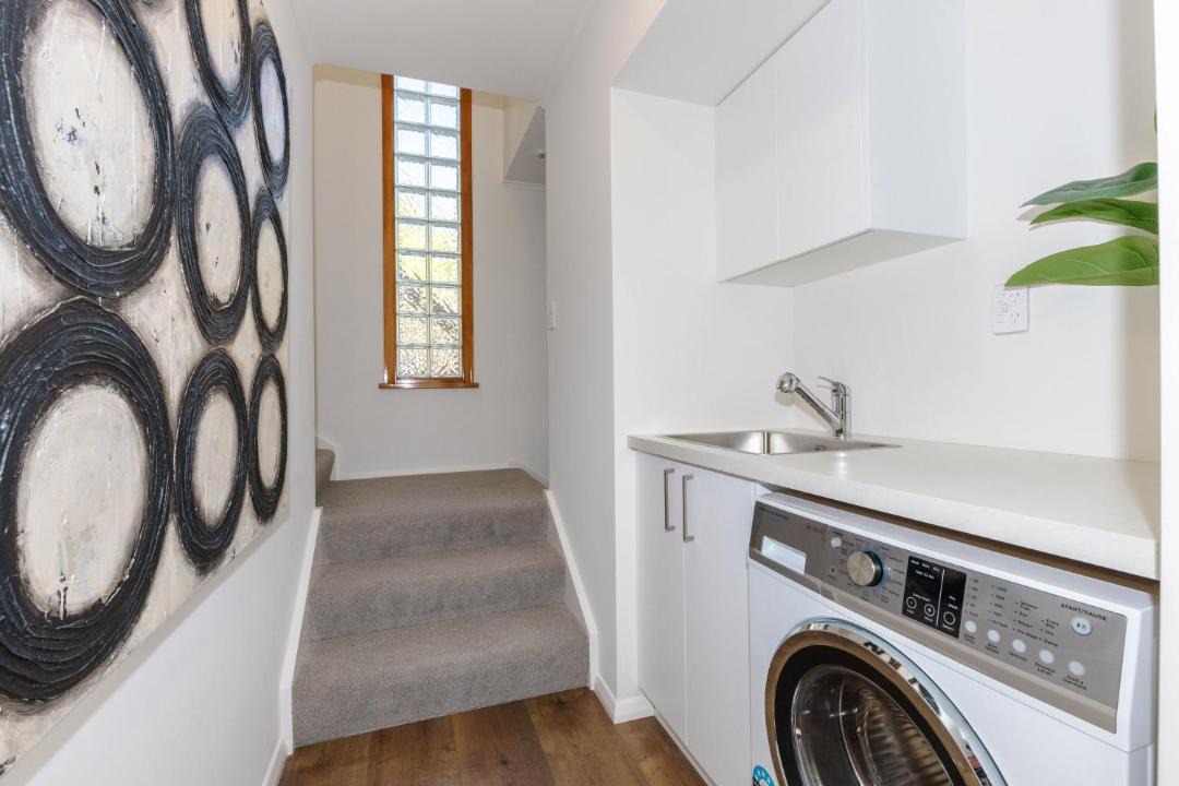 Stepneyville Apartment | Nelson Harbour View