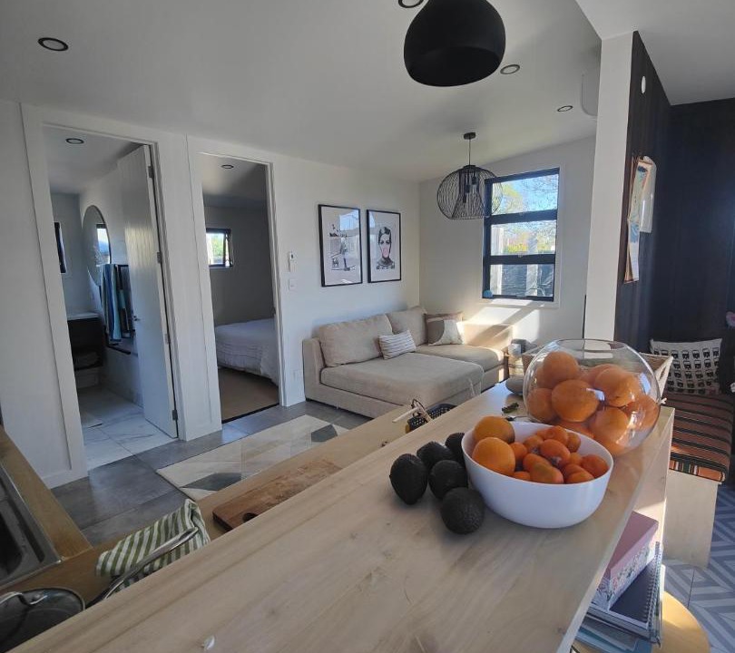 Haumoana House | Sea breeze beach bach