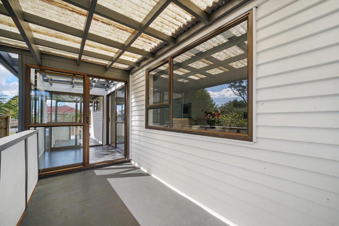 Avondale House | 13 Bollard Ave