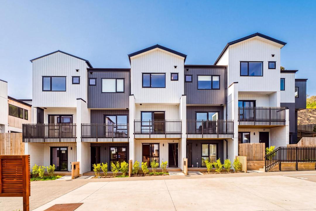 Otahuhu House | Modern Mt Wellington Retreat, close to Sylvia Park