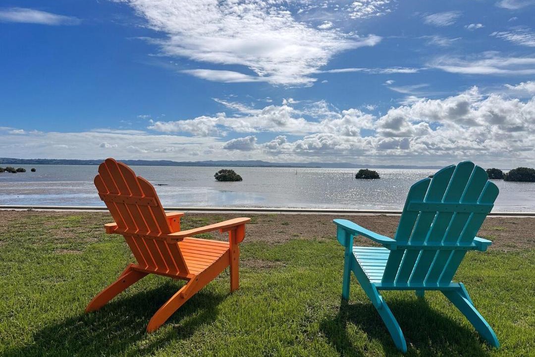 Clarks Beach Villa | Luxury Beachfront Farm Retreat w Private Beach