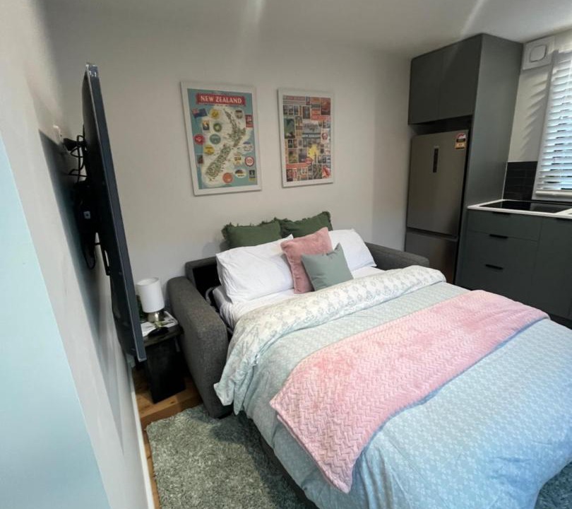 Kawarau Falls House | Cosy Hanleys Farm Retreat
