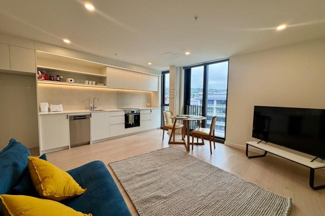 Te Aro Apartment | Fancy stylish and new