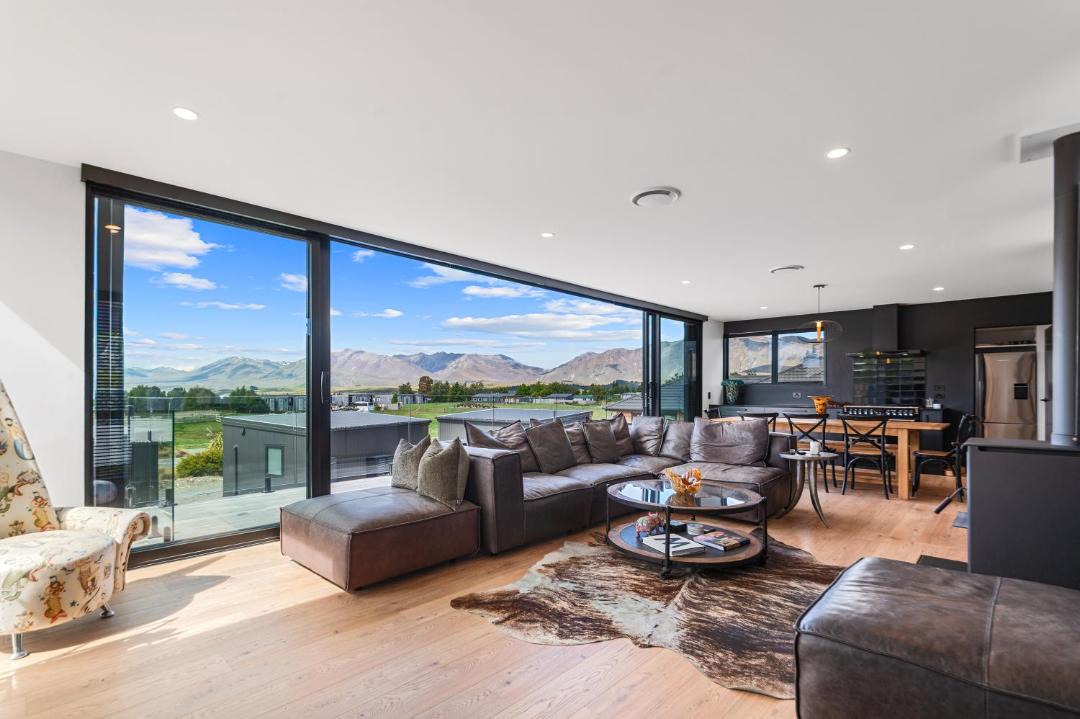 Lake Tekapo House | Farmview Lodge - Lake Tekapo Luxury