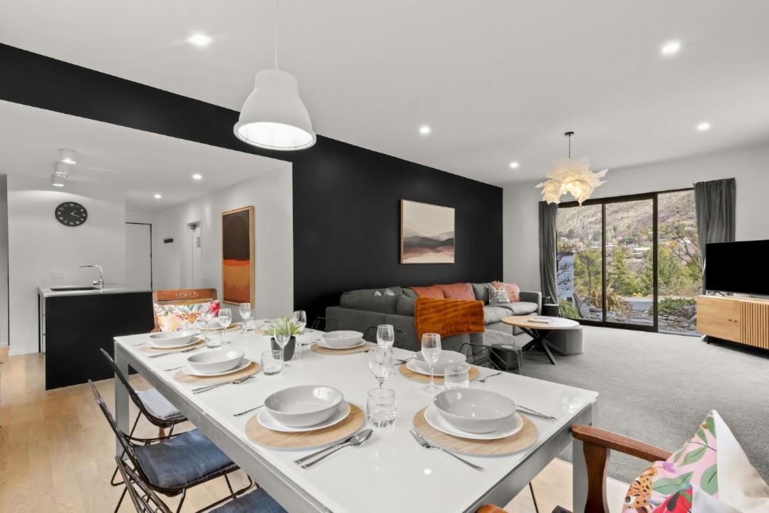 Arthur's Point Apartment | Shotover View - Family friendly close to Coronet Peak