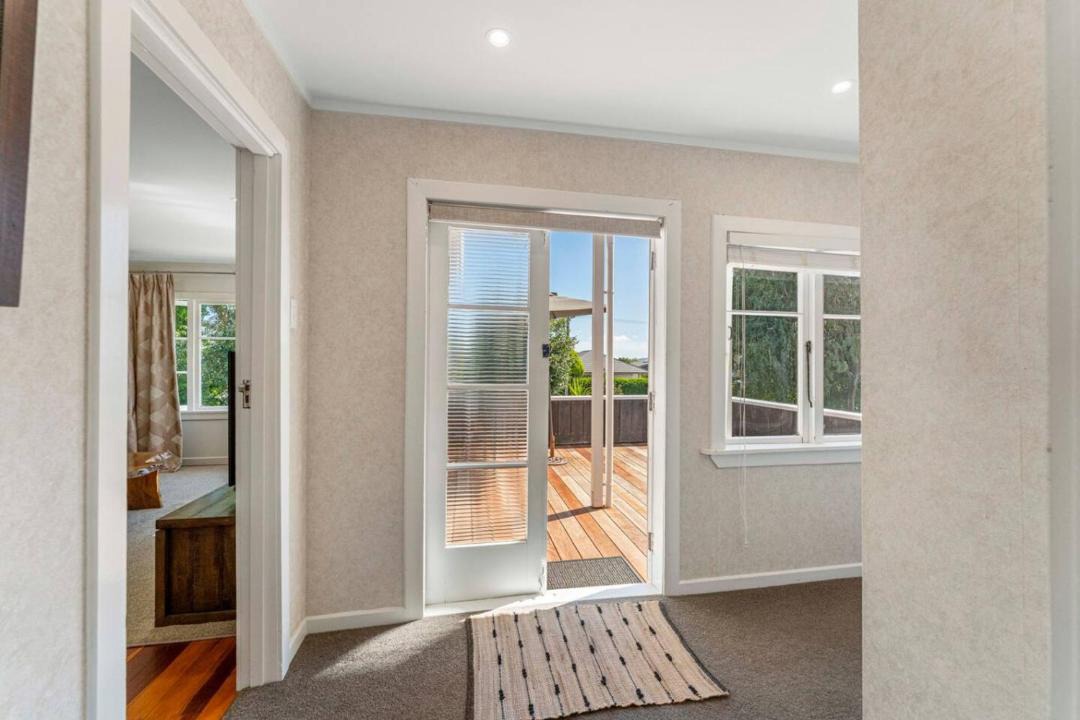 Taupo House | Wych Hazel - cute 2 bedroom cottage, cental Taupo