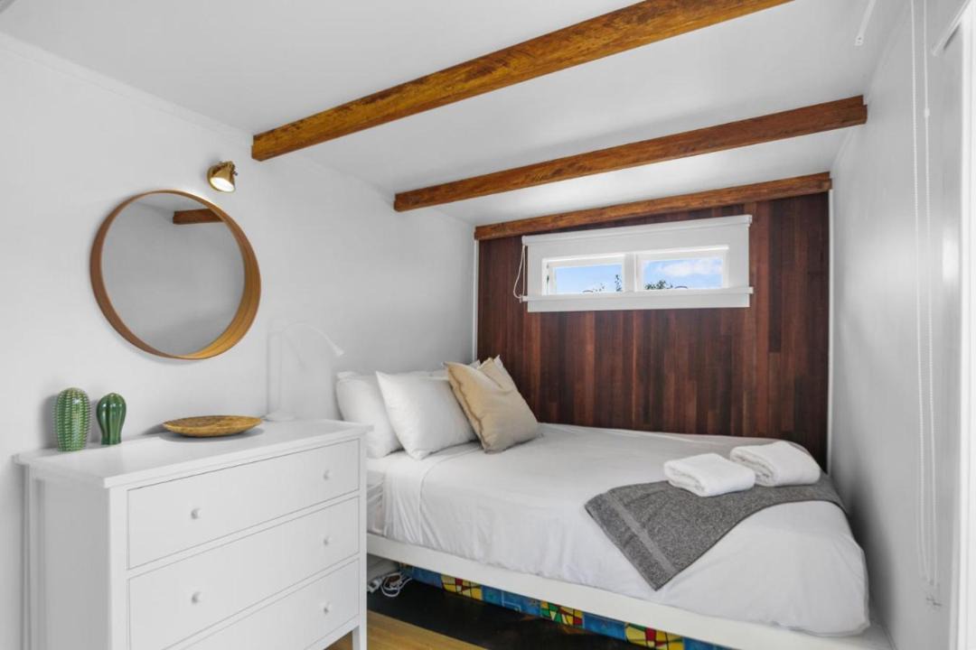 Tairua House | Little Beach Gem - with Hot Tub