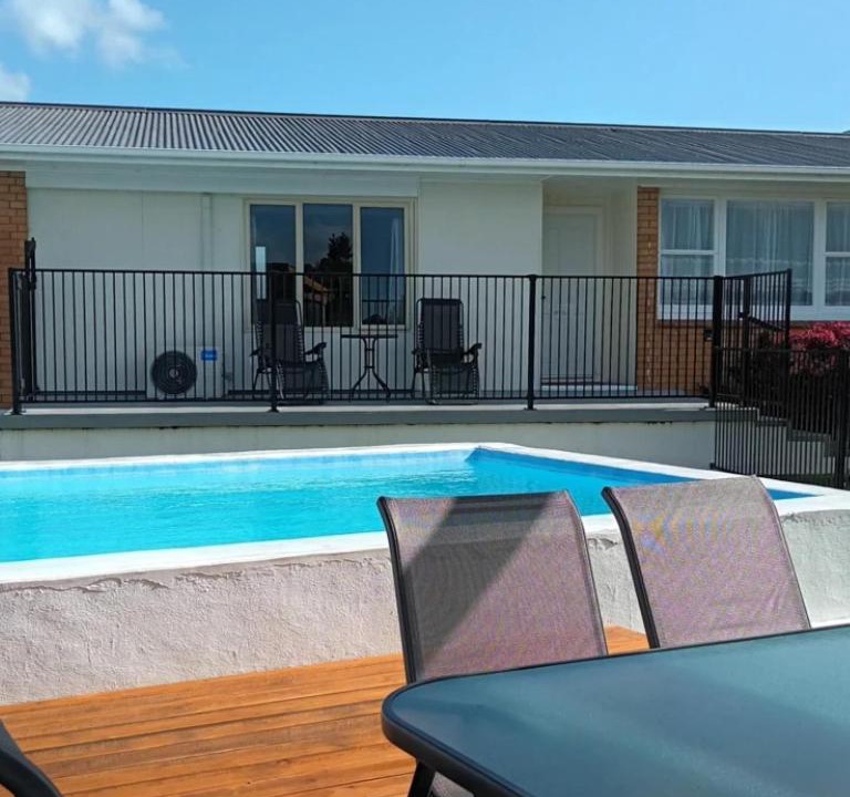 Paeroa House | B&B on Station