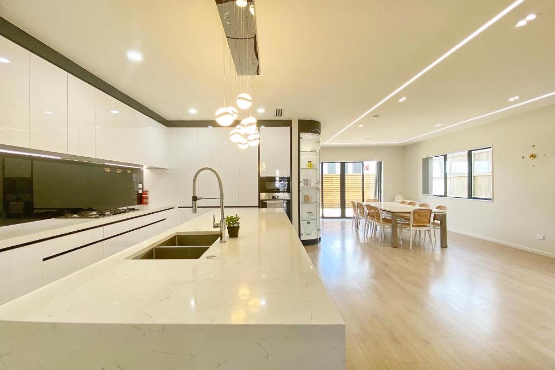 Auckland House | Koromeke Luxury 370sqm New Build, Ideal for Groups