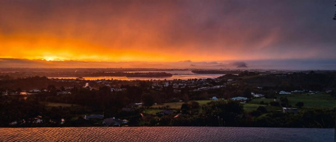 Welcome Bay House | Luxury Tauranga & Mt View