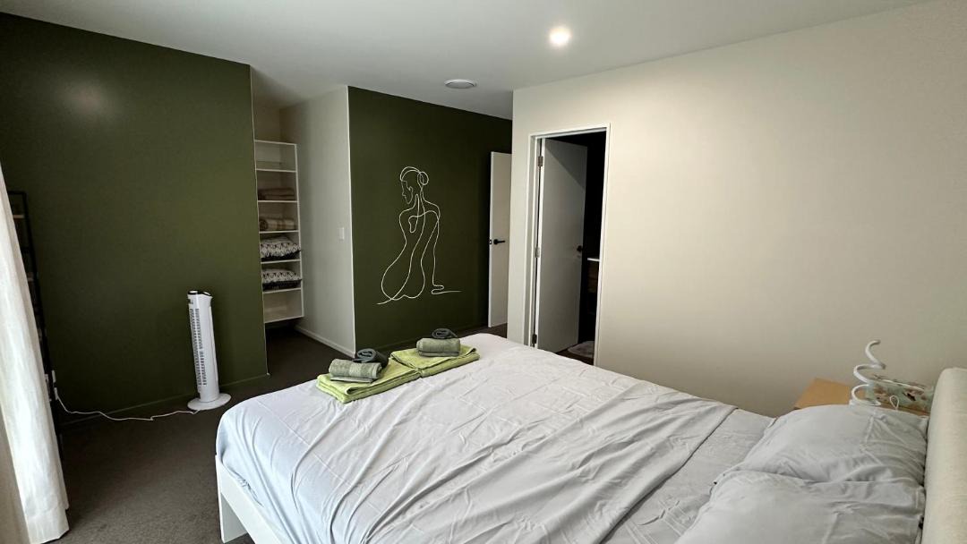 Christchurch House | City Fringe-Guest House