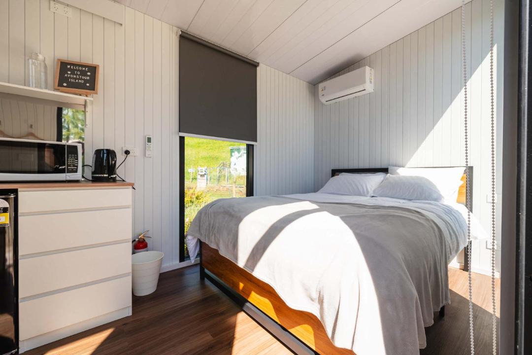 Stratford District House | Henge Cabin by Tiny Away