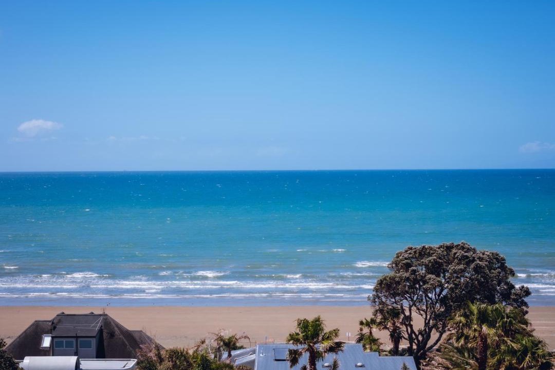 Orewa House | Summer Inn Motel - Newly Renovated