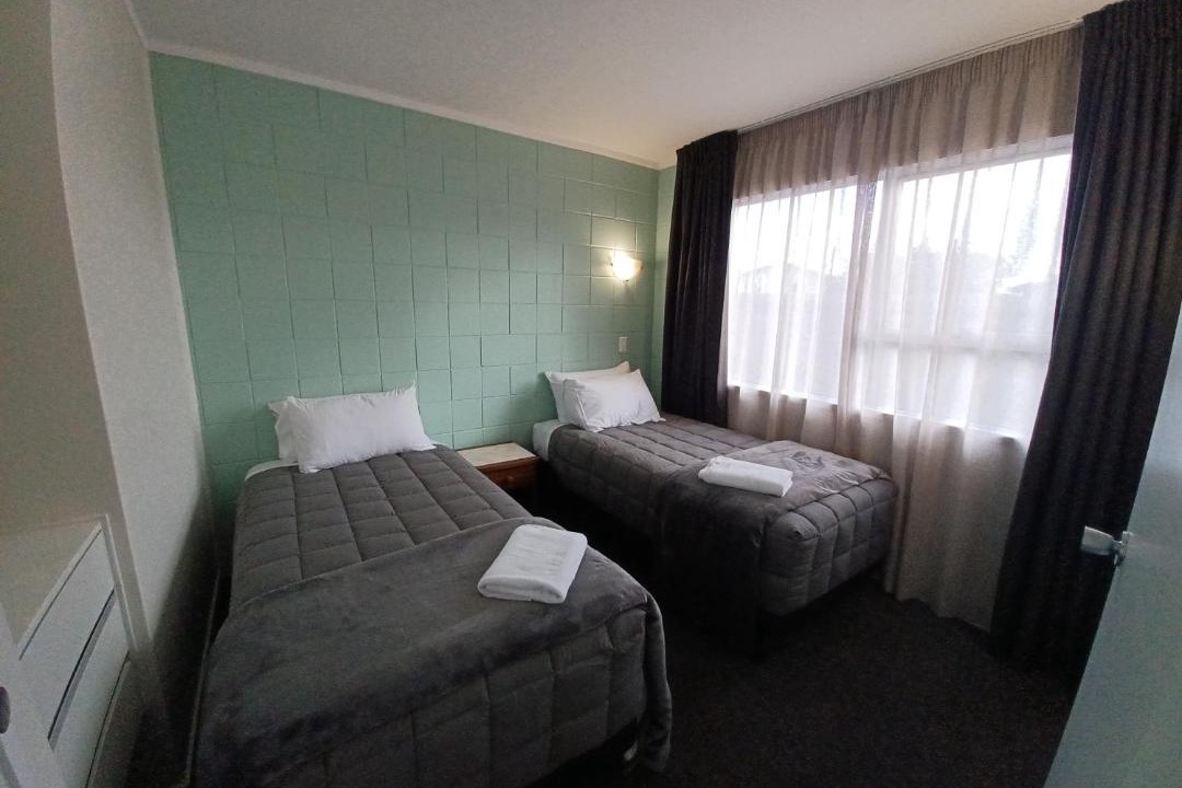 Dargaville Hotel | Parkview Motel