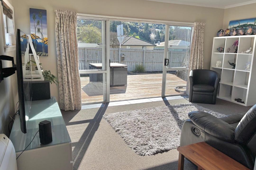 Nelson South House | 3-Beds with Sunny Deck & Gardens