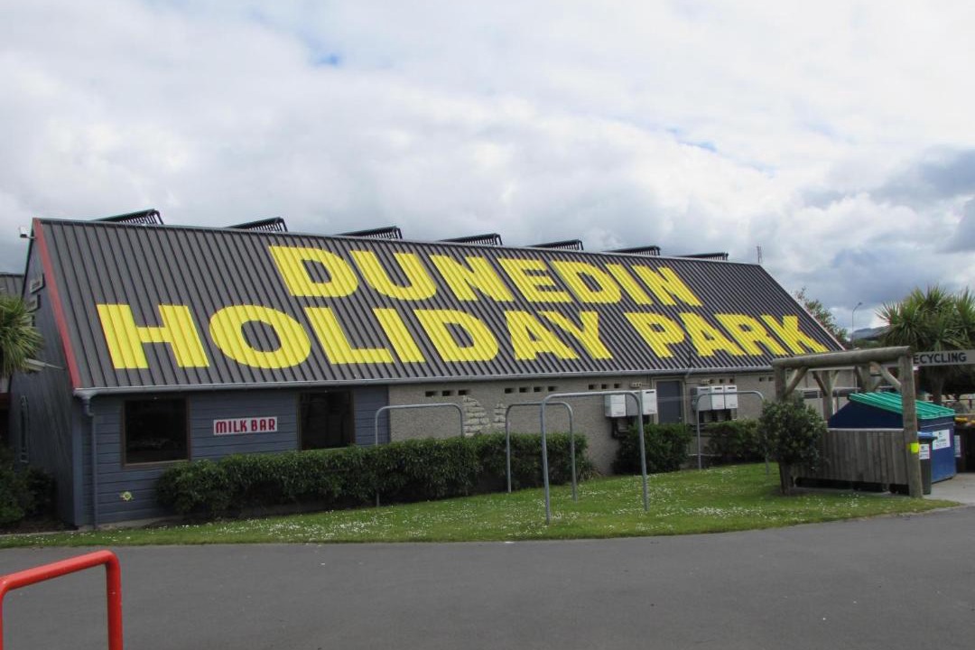 Saint Kilda Resort | Dunedin Holiday Park