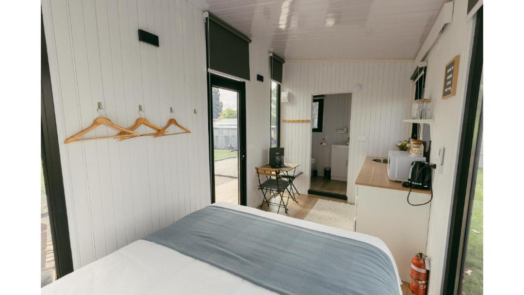 Matakanui House | Matakanui Retreat 2 by Tiny Away