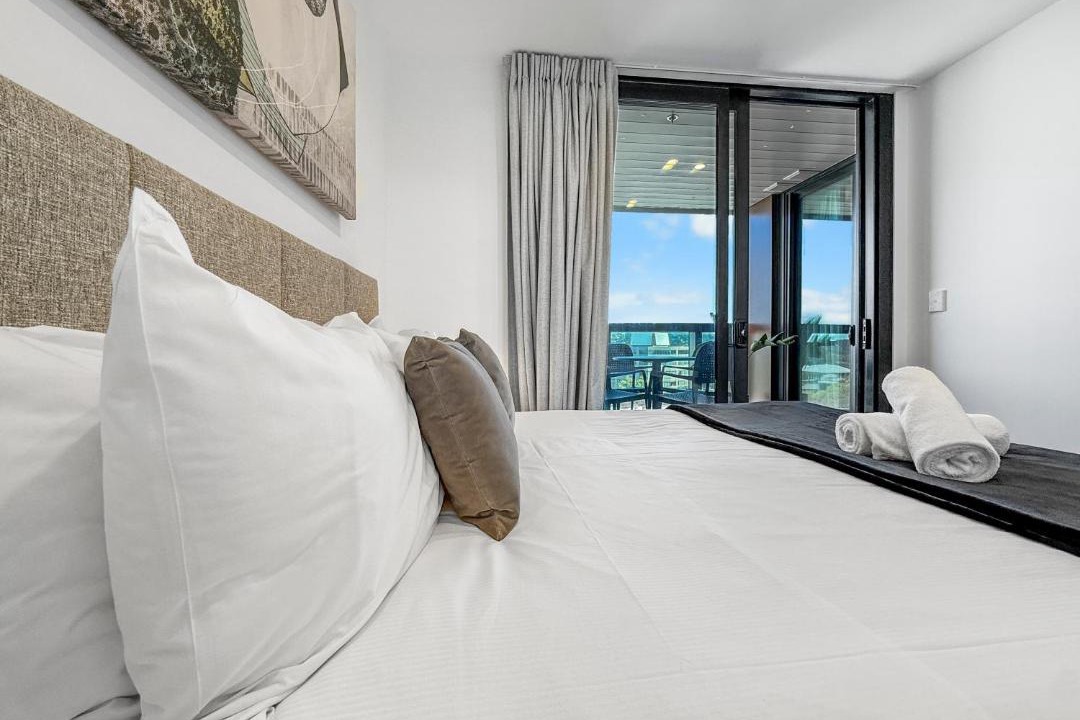 Greenlane - Ellerslie Apartment | Ellerslie Sanctuary- Modern, quality apartment