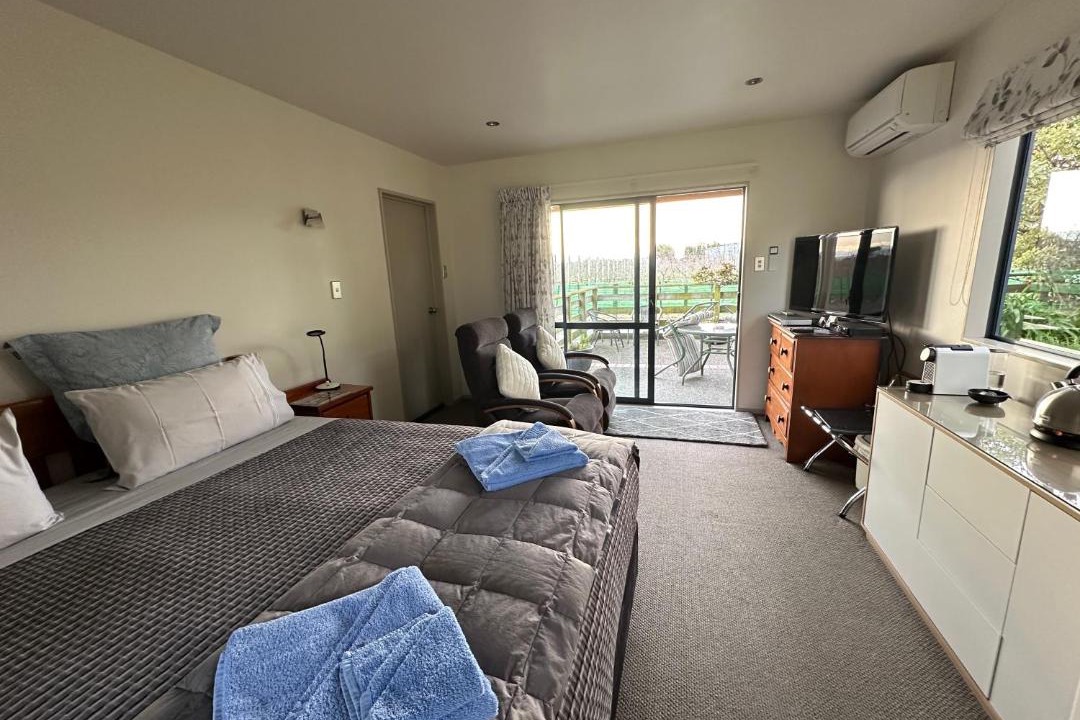 Longlands House | Bluebell Lodge and Cottage