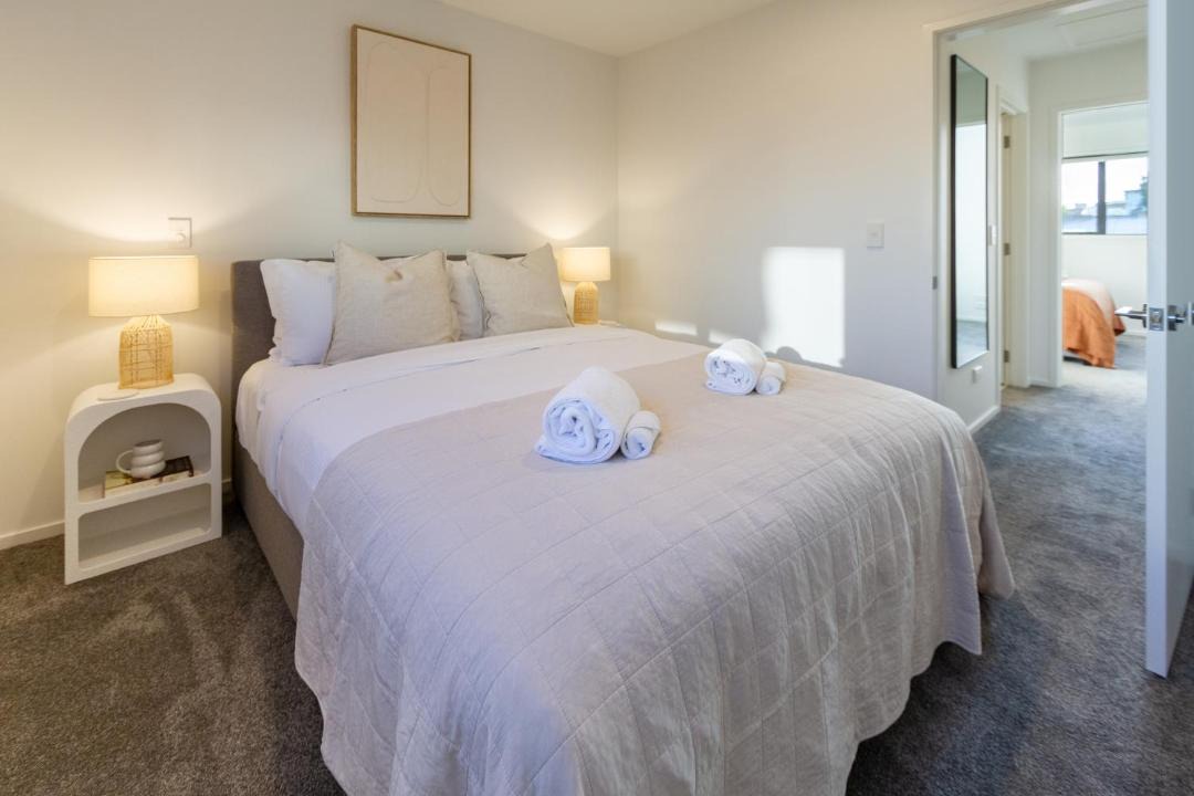 Christchurch City Centre House | Garden City Getaway 4 Bed & Sofa Beds