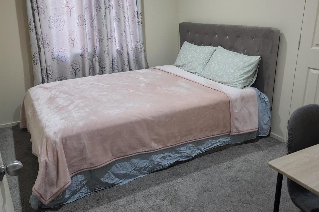 Henderson House | Kate acrage