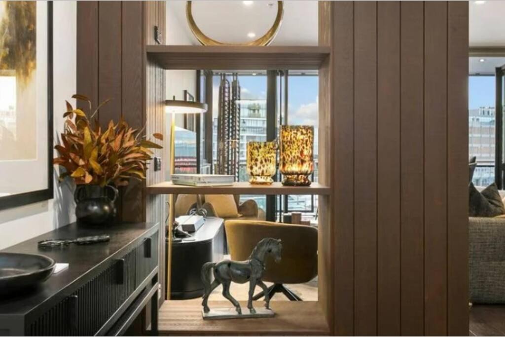 Auckland Central Business District Apartment | Pacific Residence