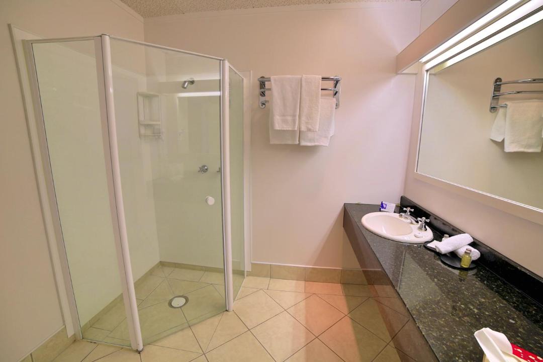 Kilbirnie Hotel | Brentwood Hotel