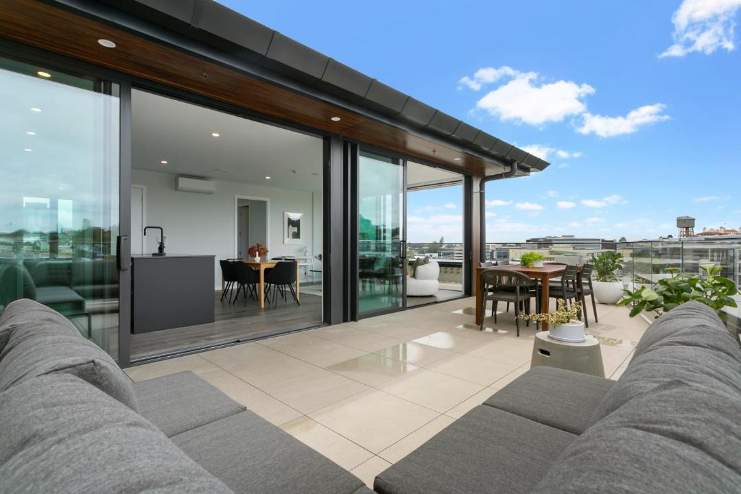 Mount Eden Apartment | Enfield Sky - Brand New Luxury Penthouse