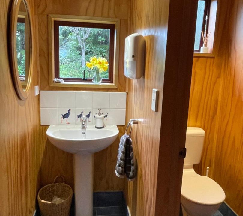 Raetihi Cabin | Hopewell Lodge
