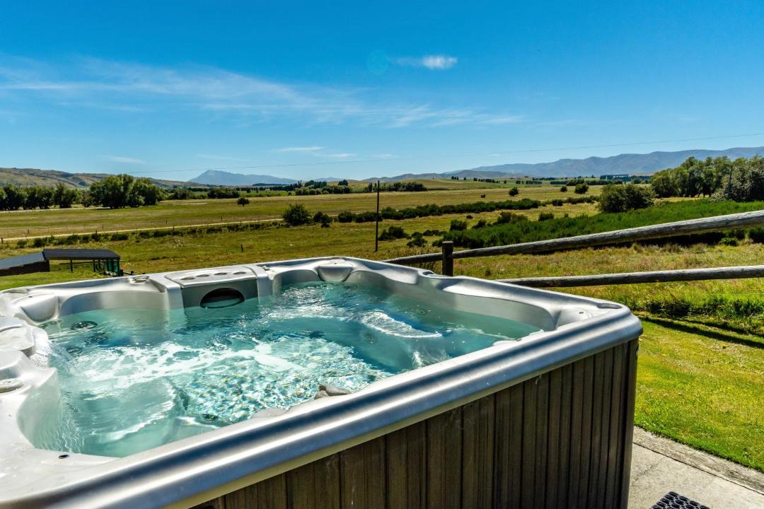 Oturehua Cabin | Inverlair Lodge